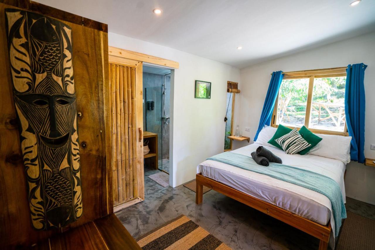 Palayan Villa - Villa With Views, Garden And Pool El Nido Eksteriør bilde